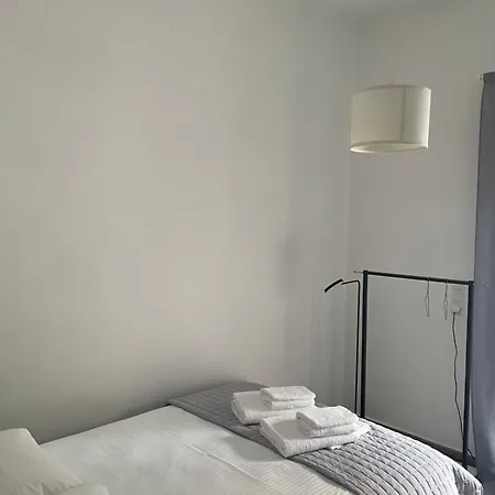 A-vli 63 * فولوس