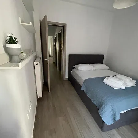 A-vli 63 Apartman Vólosz